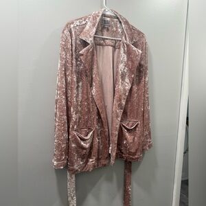 Chelsea 28 beautiful crushed velvet pink drapey blazer jacket size M